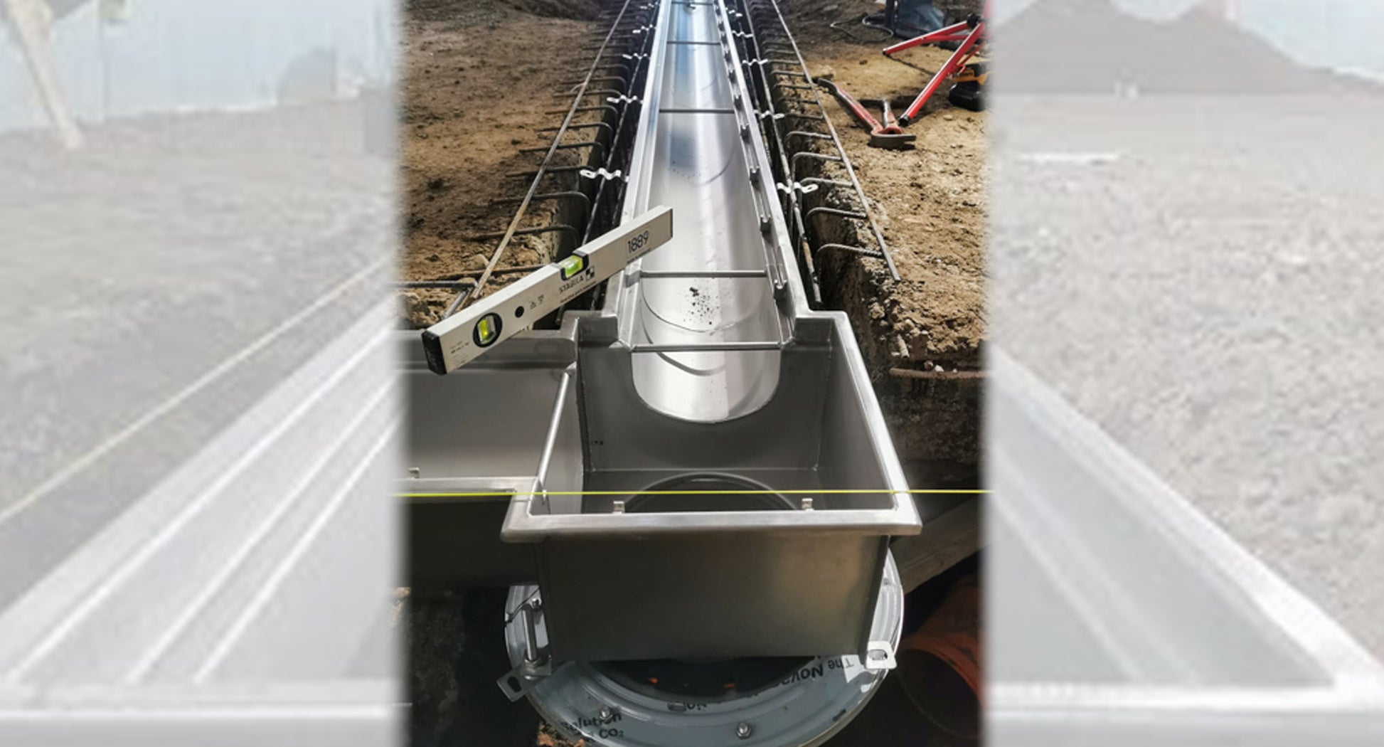 V-Shape Bottom Channel Sv (Horizontal Outlet) image 1